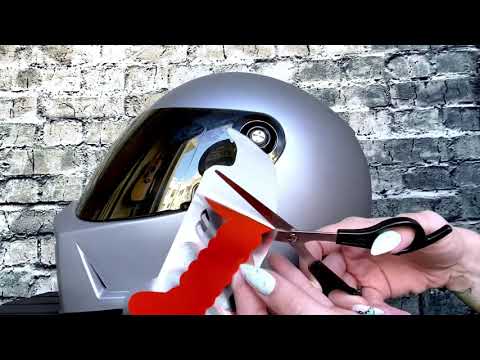 Helmet Vinyl Decal Install.