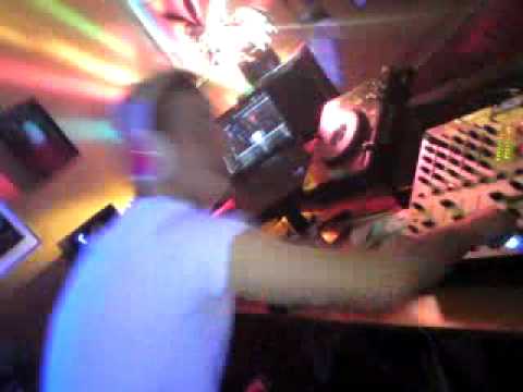 Jonny G - Live @ Club Dundela