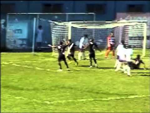Vitor Gava ' Zagueiro 91