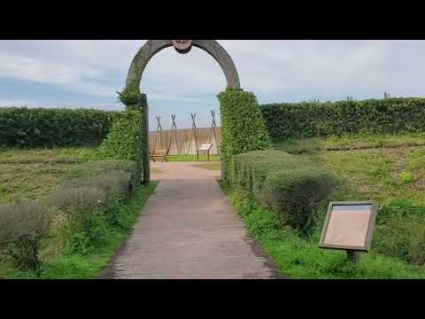 Minute Walk in History - Fort Caroline