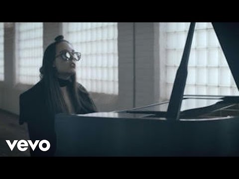 Allie X - Old Habits Die Hard (Piano Version)