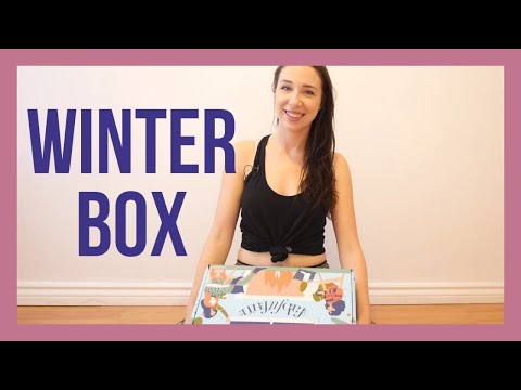 FabFitFun Winter 2018 Unboxing & Review thumbnail