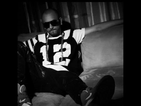 Elio MafiaBoy Ft Carlitos Rossy - Tiro & Pistola (Original)