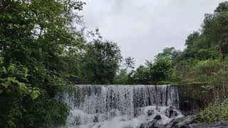 preview picture of video 'Awesome Waterfall At Khandpe Lake'