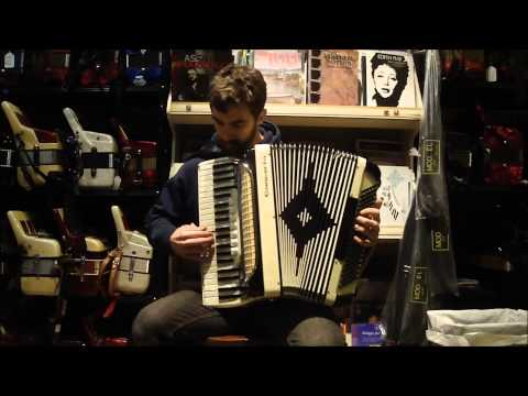 1288   Black White Concerto LMH 120