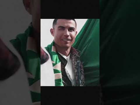 Cristiano: wink😉 makes my heart🫀pound faster 💯... #cristianoronaldo #wink #love