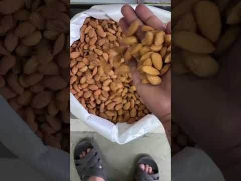Solitaire Silver Regular Almonds