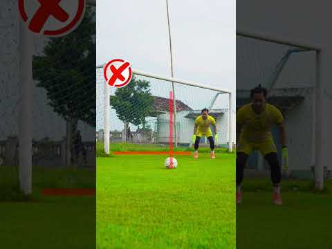 Kiper pemula wajib tau hal ini!! Tips posisi kiper saat bola di samping!! #shorts