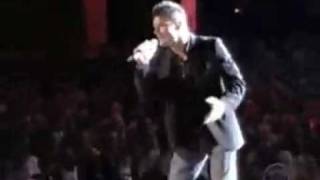 Muevete Duro - Ricky Martin