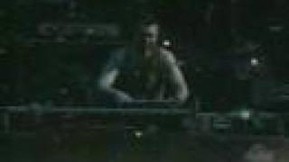 Download lagu Limp Bizkit - Just Drop Dead mp3 Download lagu Limp Bizkit - Just Drop Dead mp3