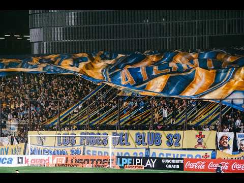 "Lo que se vivió en Villa Crespo… " Barra: La Banda de Villa Crespo &bull; Club: Atlanta &bull; País: Argentina