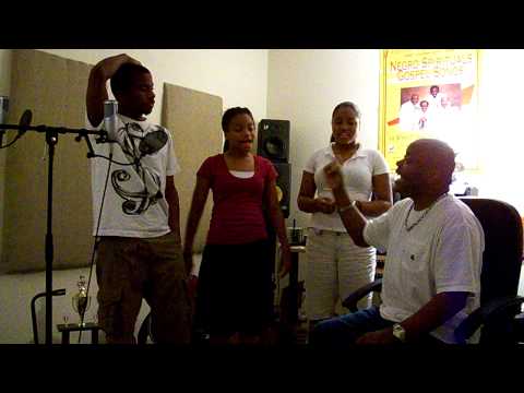 Darrell, Darrian & Darriah Luster singing "Faithful Is Our God"