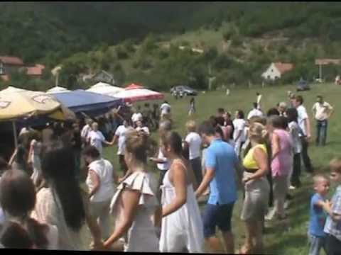 OVČAREVO-29.07.2012.-POSLIJE MLADE MISE.