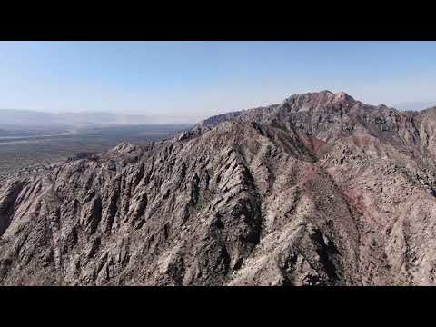 Cerro el Toro y el Infiernillo (lugar del túnel) - Villa Castelli - La Rioja - Argentina