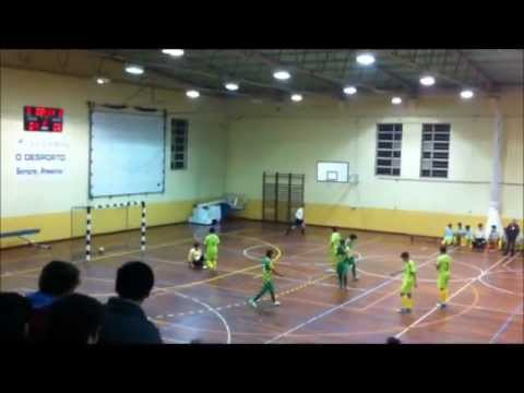 Lourosa vs A.J.FIÃES - Campeonato Distrital de Aveiro - Futsal Júnior 2012/2013: 7ª Jornada