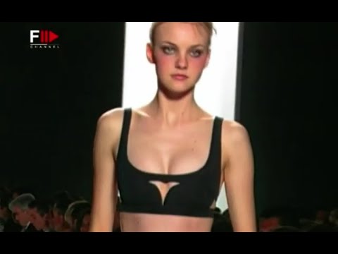NARCISO RODRIGUEZ Spring 2005 New York - Fashion Channel