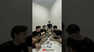 Download lagu D Paspor - harus ku akui sulit cari penggantimu #shorts #dpaspor #lagucover #viral #akustikcover mp3