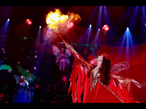 Daria Domitrz  i artyści WAM - "Cztery Żywioły" - jedna z piosenek widowiska Skarby Tropików