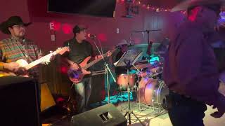 She Put Me Back In A Bar - Reminisce Band @ Sports Page in Gallup NM