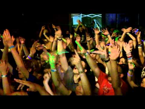 *ENNOVI* Live @ FANTASY FEST @ White Rabbit SATX Song ((CLUB LOVE))