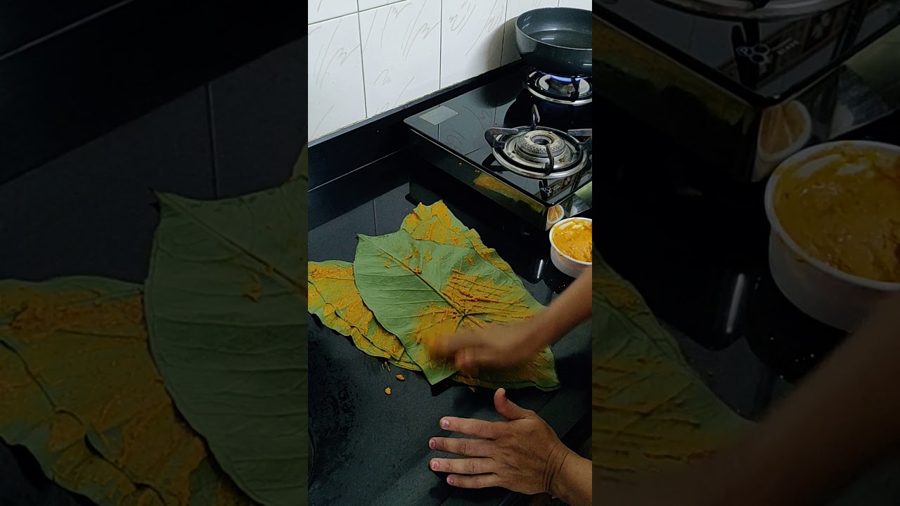 Marathi Alu wadi (colocasia leaves) recipe #marathijevan #homemadefood