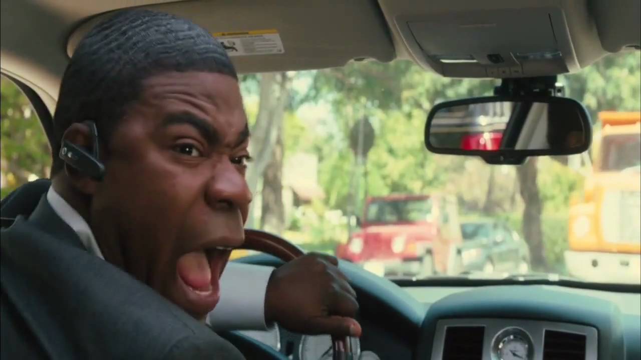 Trailer oficial de Morte no Funeral