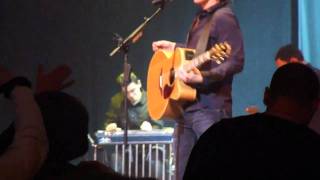 Make-up and Faded Blue Jeans.MP4