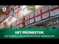 Het Pronkstuk van Hudito: Het symbool van internationale vriendschap