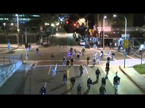 30 Seconds To Mars vs Katy Perry - Not Like a Queen