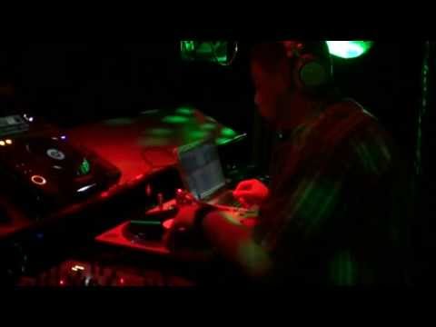 Mason Roberts @ Groove Suite 12-23-2011