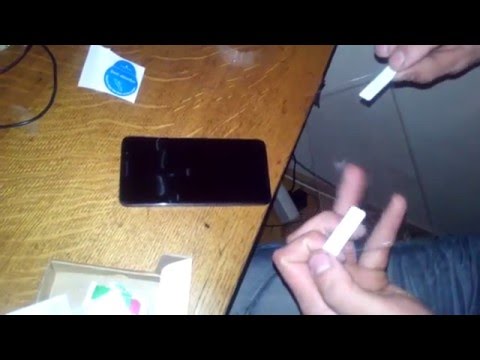 Reaplying Phone Screen Protector