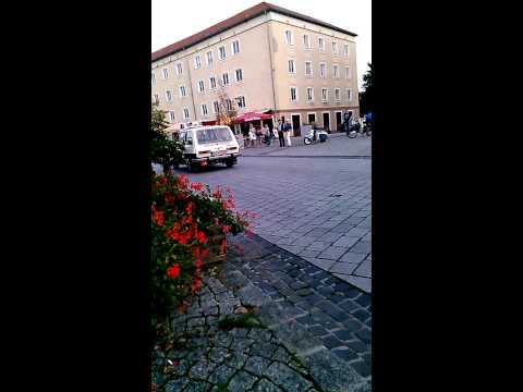 Oldtimertreffen auf den Dessauer Marktplatz