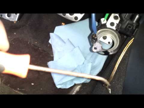 Ignition lock cylinder 2001 Lexus IS300