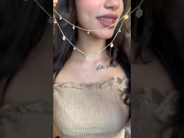 سلسلة الوردات الأنيقة اللون / ذهبي - أزرق . (N974)