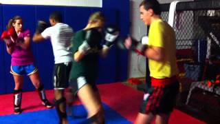 preview picture of video 'Kickboxing Class Tuesday, November 6, 2012'