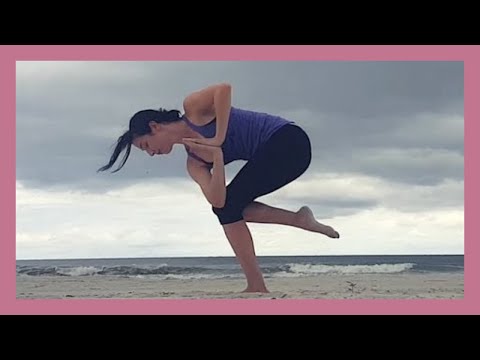 15 min Beach Yoga Flow - Yoga for Balance