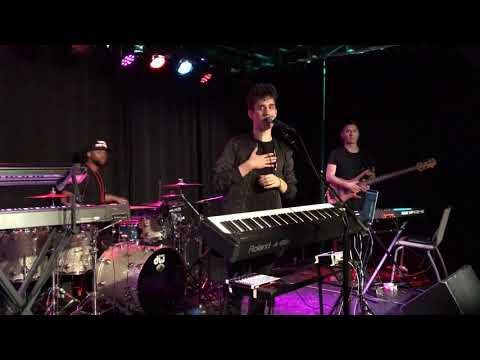 Anomalie • Rob Araujo