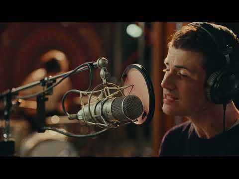 Wallows - Are You Bored Yet? (Live from Henson Studios)