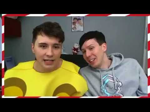 phil basically dying about dan freaking out overcooked livestream gamingmas