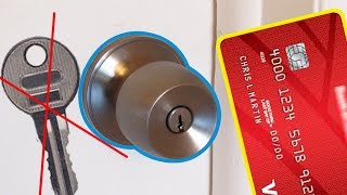 LIFE-HACK HOW TO OPEN THE LOCK?  USING PLASTIC CARD