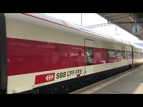 SBB Giruno fährt aus dem Bahnhof Lugano