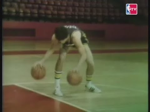 Red on Roundball - dribbling drills w/ Pistol Pete Maravich [HD]