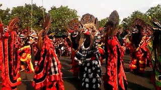 Download lagu Parade tari kolosal 1000 barong 2017 pasjar kabupaten kediri mp3