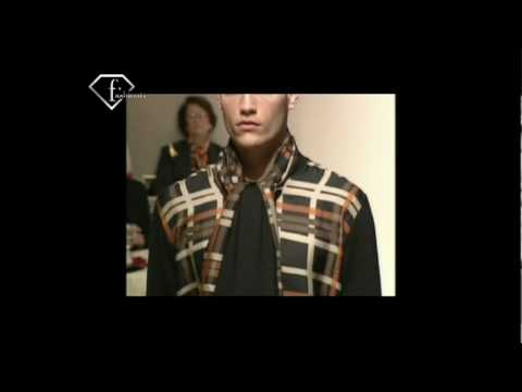 fashiontv | FTV.com - LEONARD HOM AH 2001/2002
