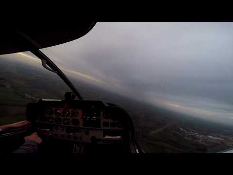 Touch and Go - Robin DR400 - La Roche-sur-Yon Les Ajoncs (LFRI)