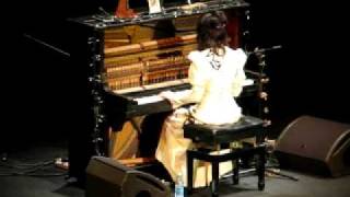 PJ Harvey - The Mountain - Live in Moscow