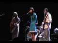 Amos Lee & Priscilla Ahn "Black River"