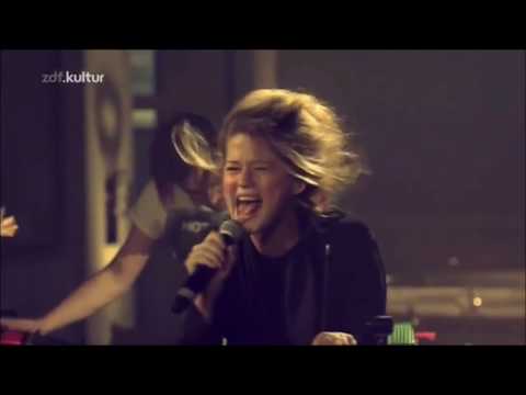 "LAURENT'S MUSIC: POP TIME" - THE BEST OF SELAH SUE