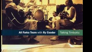 Ali Farka Toure & Ry Cooder - Talking Timbuktu - 10 - Diaraby