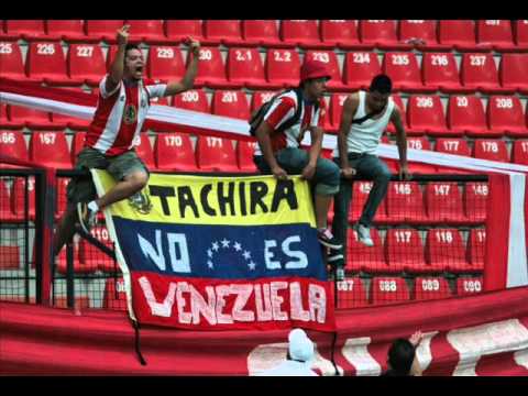 "INFIERNO AKADEMICO" Barra: Infierno Akademico • Club: Estudiantes de Mérida • País: Venezuela